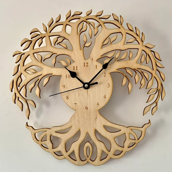 tree clock wood 1.jpg